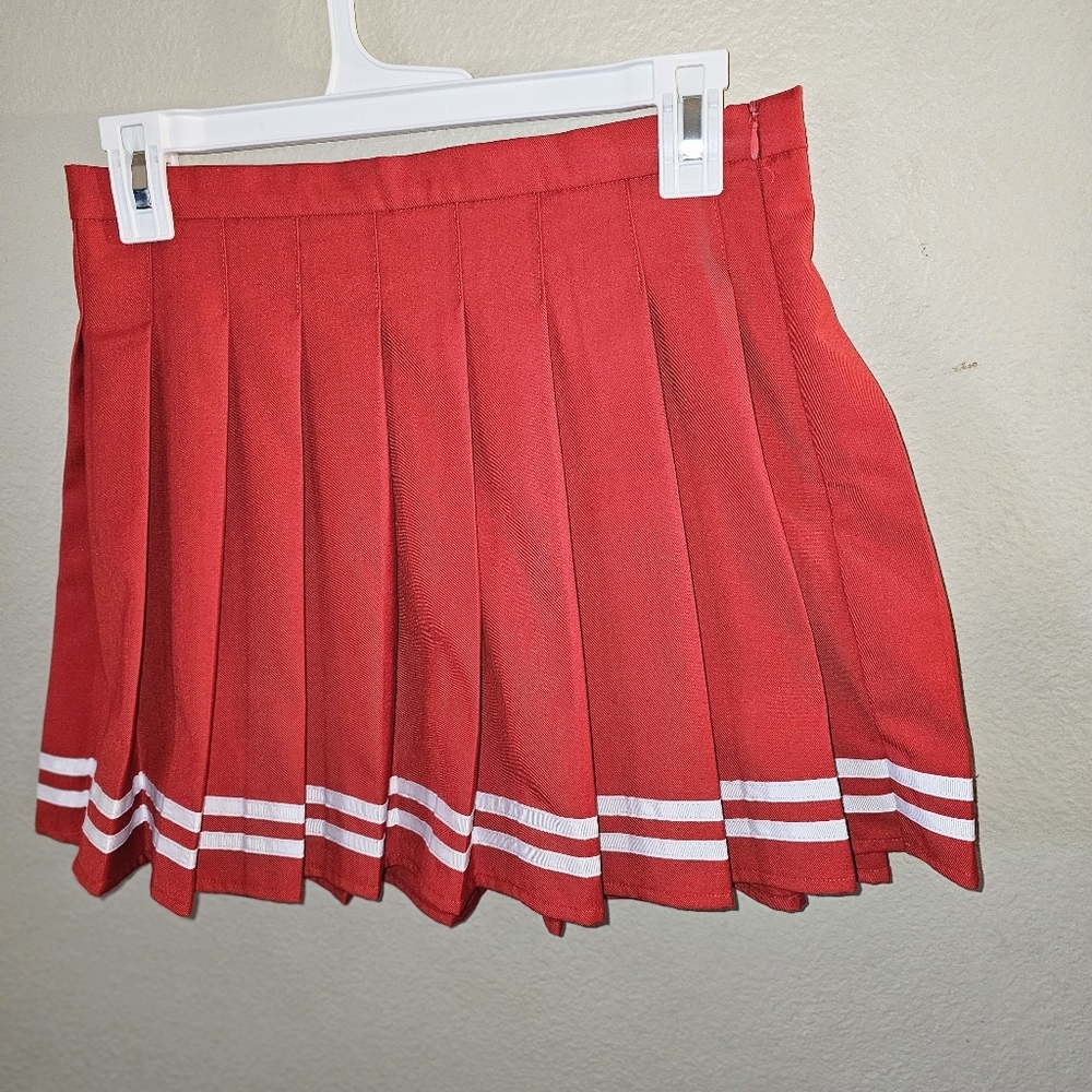 Red Pleated Skirt with White Stripes - Picture 2 of 10